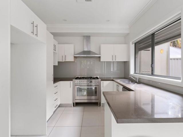 Townhouse for rent in Sydney, New South Wales