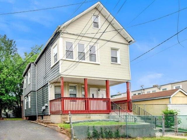 House for sale in Linden, New Jersey