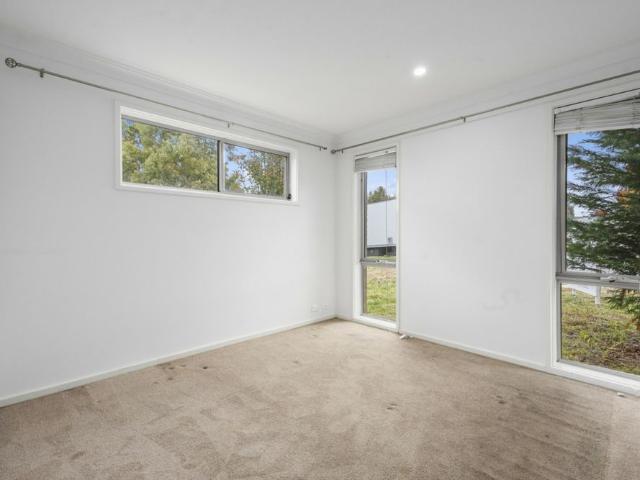 House for rent in Canberra, Gungahlin