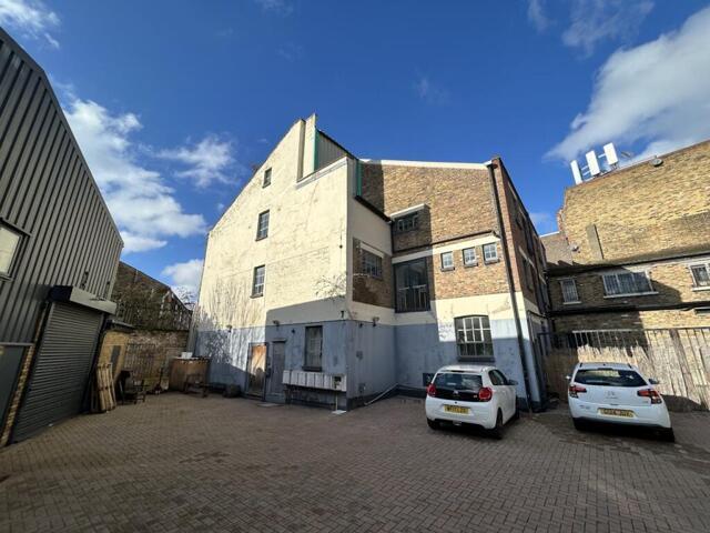 House for sale in Homerton, Greater London