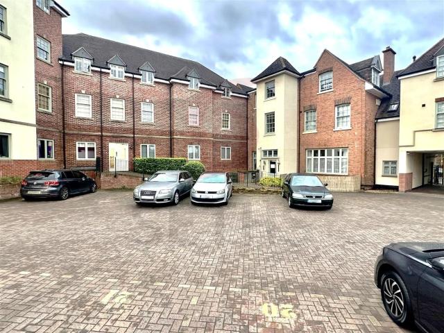 House for rent in Belgrave, Old Wharf