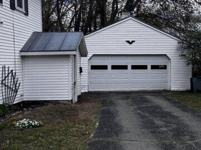 House for sale in Madison, Maine