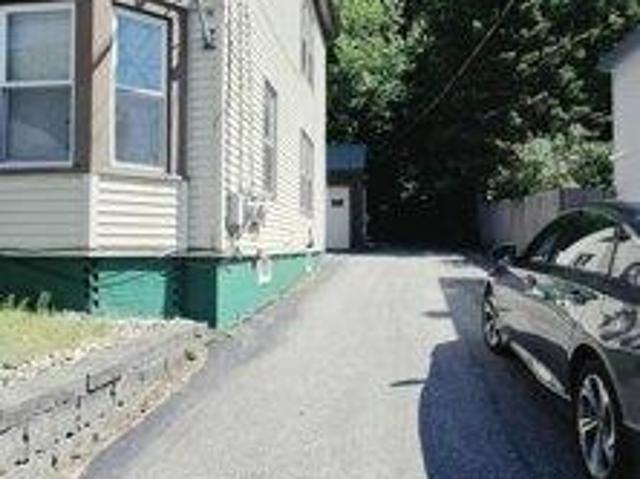 House for sale in Mexico, Maine