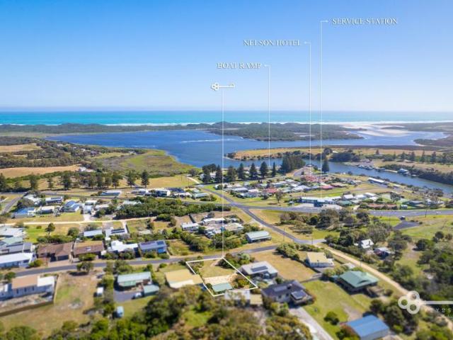 House for sale in Broughton, Victoria