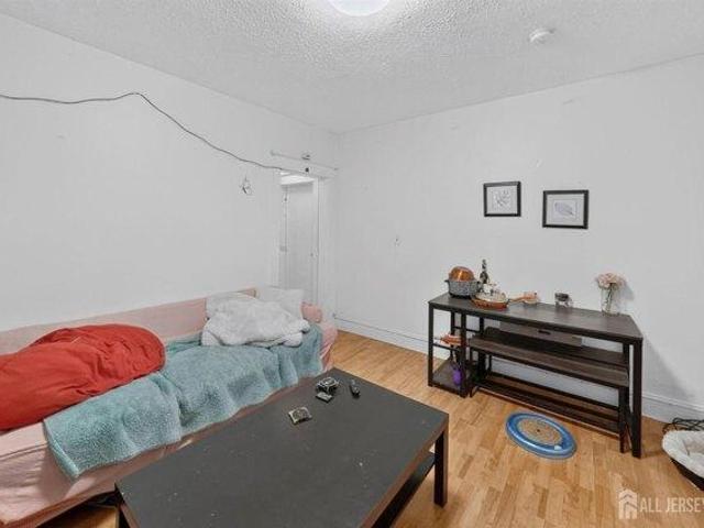 House for sale in New Brunswick, New Jersey