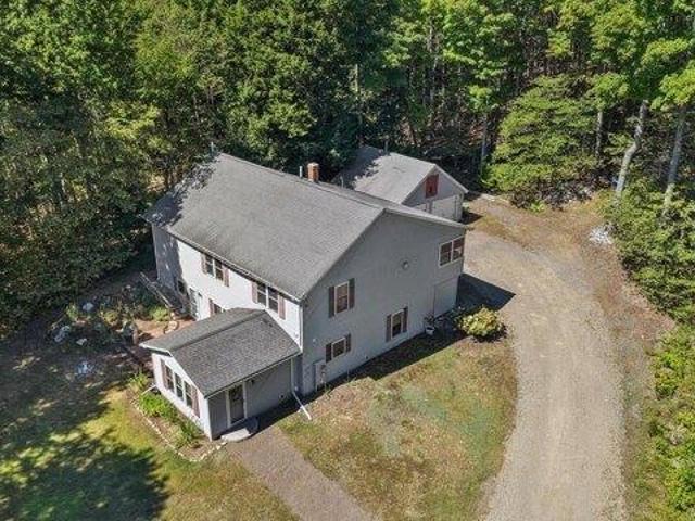 House for sale in Maine
