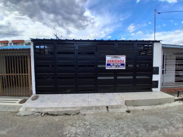 Casa en arriendo en Neiva, Huíla