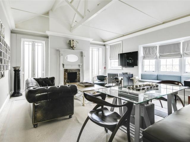 House for rent in Mayfair, Greater London
