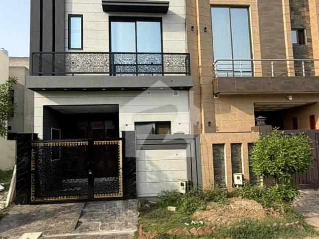 House for sale in لاہور, لاہور ڈویژن