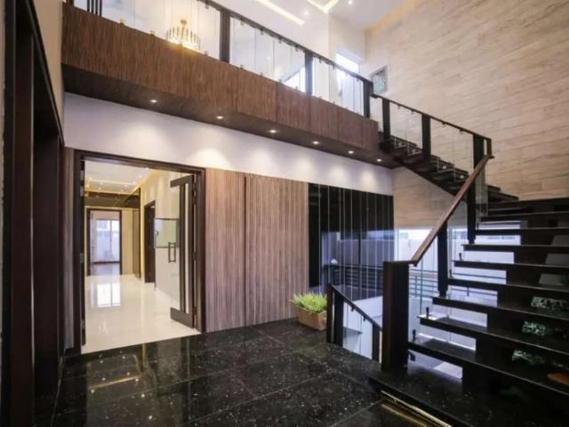 House for sale in DHA Phase 5, Keer