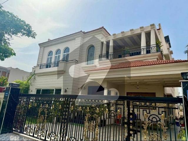 House for sale in Faisalabad, Islamabad Capital Territory