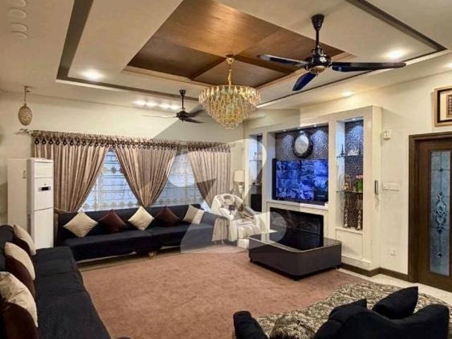 House for sale in Faisalabad, Islamabad Capital Territory