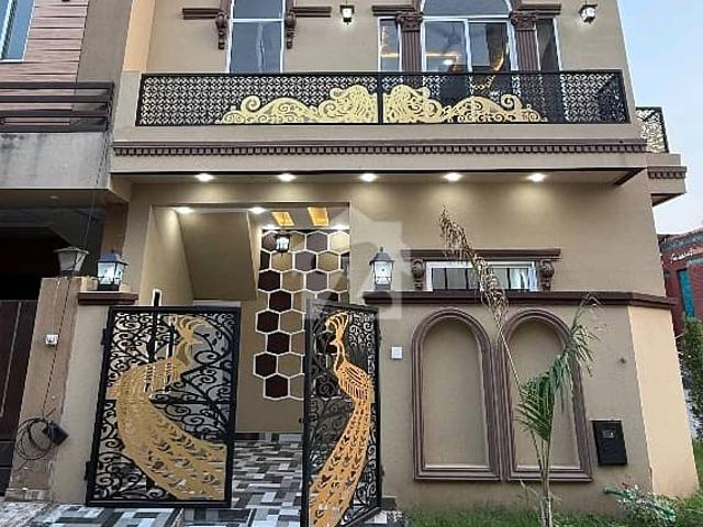 House for sale in لاہور, لاہور ڈویژن