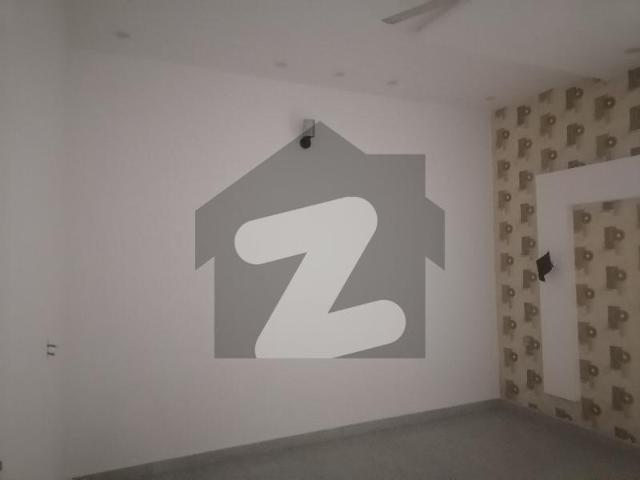 House for sale in Faisalabad, Islamabad Capital Territory