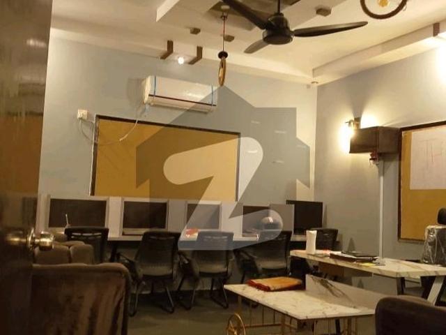 House for rent in Gulshan-e-Iqbal Block 2, کراچی ڈویژن