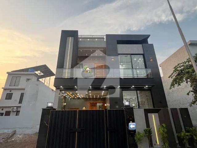 House for sale in لاہور, لاہور ڈویژن