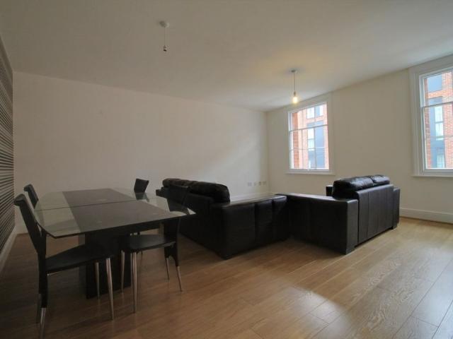 Apartment for rent in Park Central, Birmingham