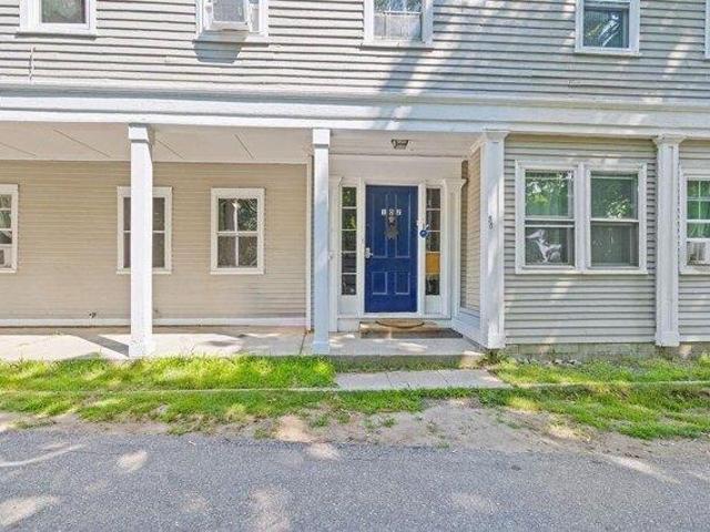 House for sale in Maine
