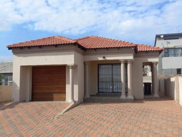 Townhouse for sale in Tembisa, Gauteng