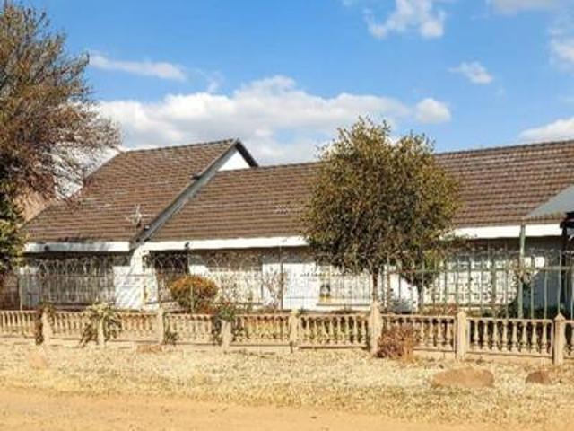 House for sale in Oranjeville, Free State