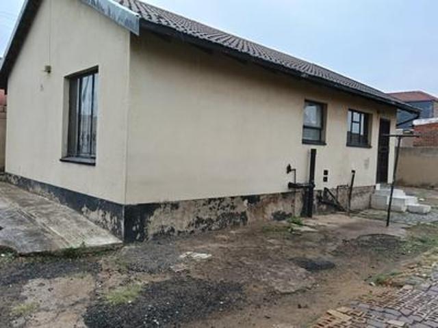 House for sale in Soweto, Gauteng