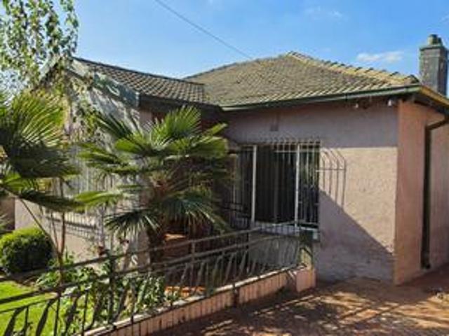 House for sale in Vosloorus, Gauteng