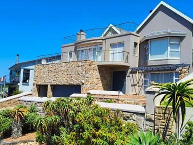 House for sale in Groot Brak Rivier, Western Cape