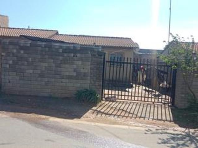 House for sale in Olievenhoutbos, Gauteng