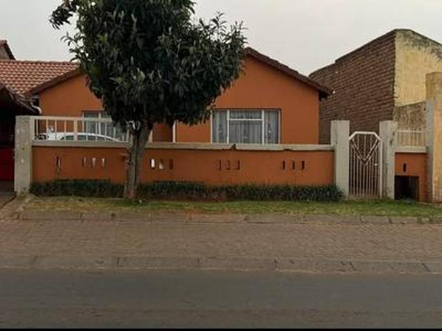 House for sale in Ekurhuleni, Gauteng