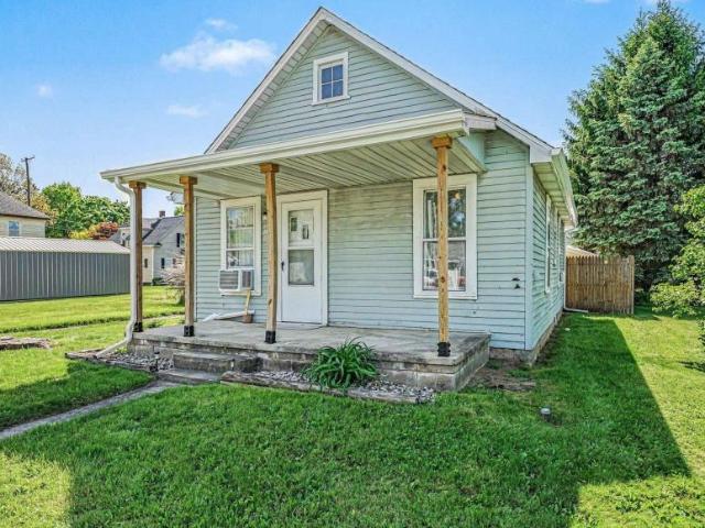House for sale in Osceola, Indiana