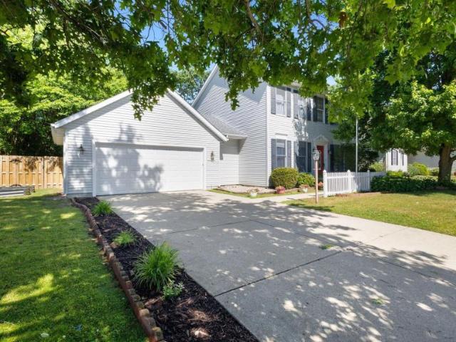 House for sale in Osceola, Indiana