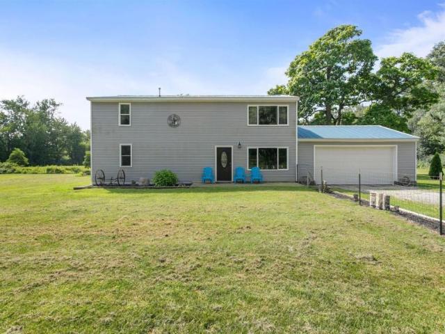 House for sale in Osceola, Indiana