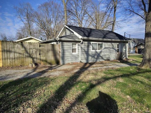 House for sale in Osceola, Indiana
