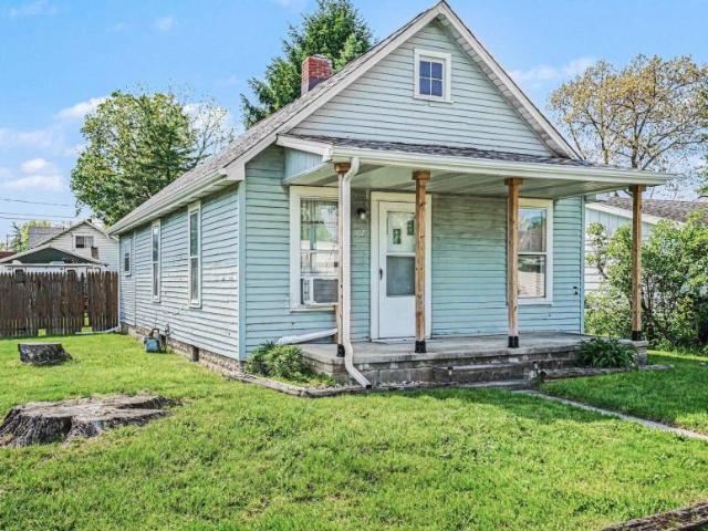 House for sale in Osceola, Indiana