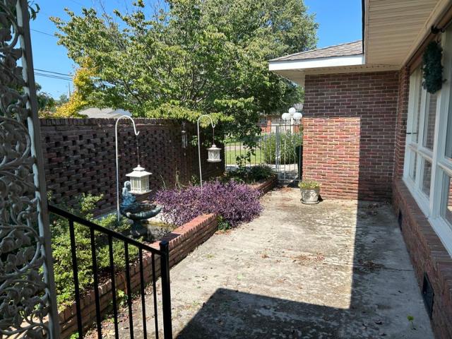 Room for rent in Willowbrook Estates, Huntsville