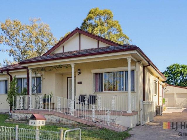 House for sale in Pendle Hill, Sydney