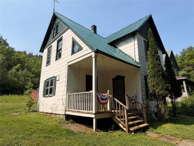 House for sale in New York