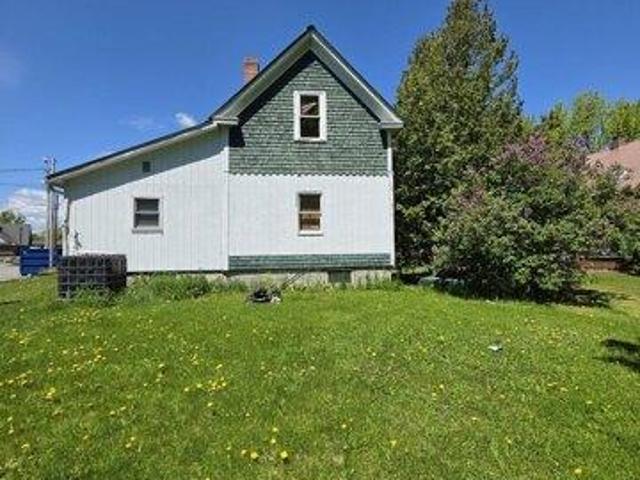 House for sale in Presque Isle, Maine