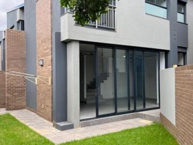House for rent in Waterkloof, Gauteng