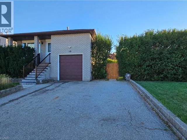 House for rent in Ancaster, Ontario