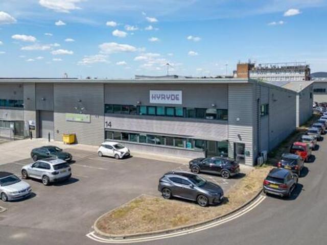 House for sale in Rainham, Greater London