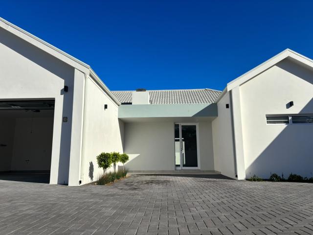 House for rent in Langebaan, Saldanha Bay Local Municipality