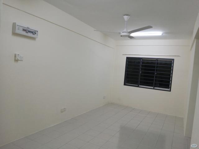 Room for rent in Malaka