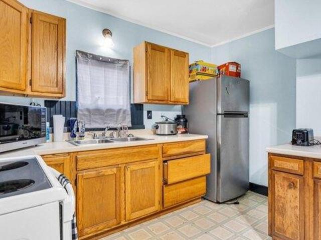 House for sale in Richmond, Maine
