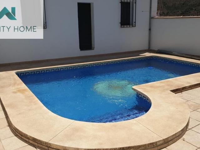 Casa en alquiler en La Axarquía, Andalucía