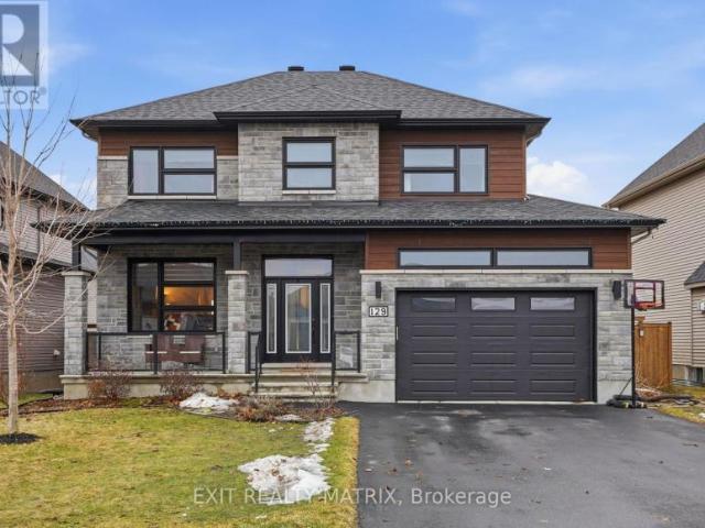 House for sale in Russell, Ontario