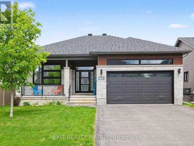 House for sale in Russell, Ontario
