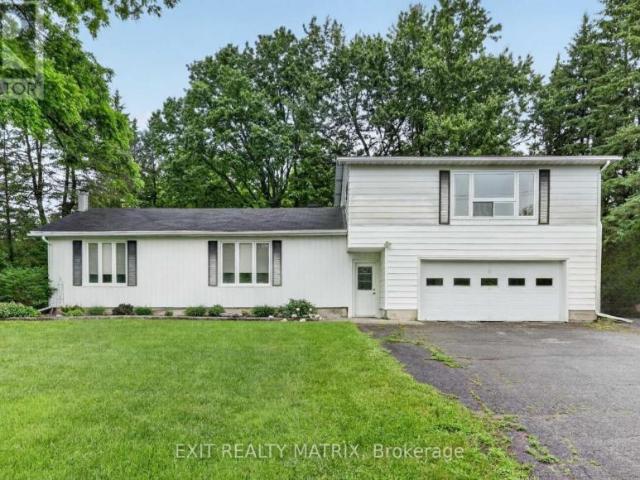 House for sale in Russell, Ontario