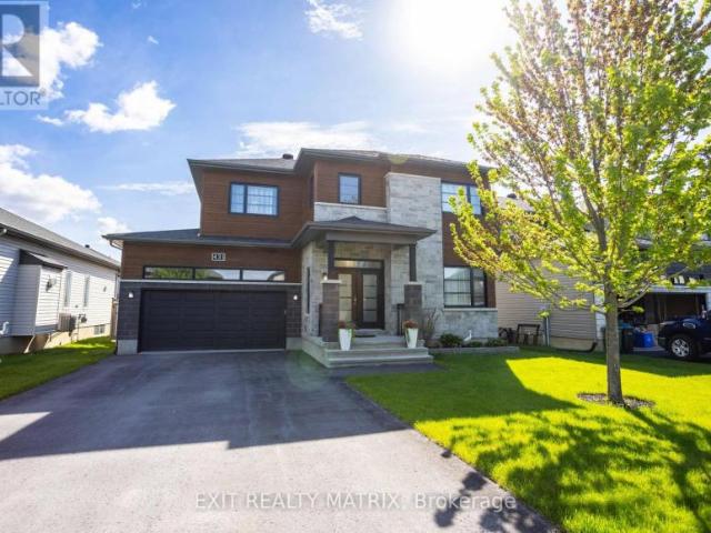 House for sale in Russell, Ontario