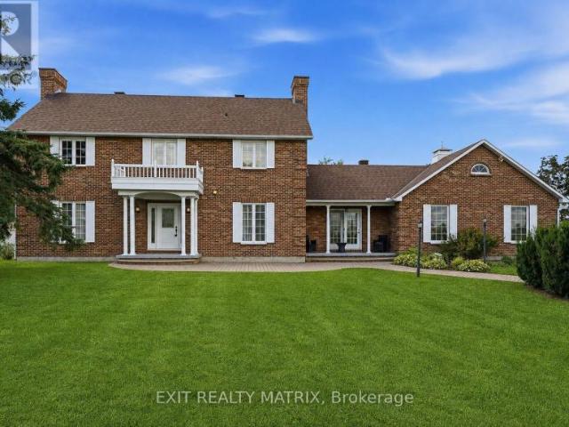 House for sale in Russell, Ontario